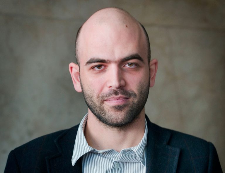 Roberto Saviano chi è, età, carriera, moglie, figli, romanzi, perchè