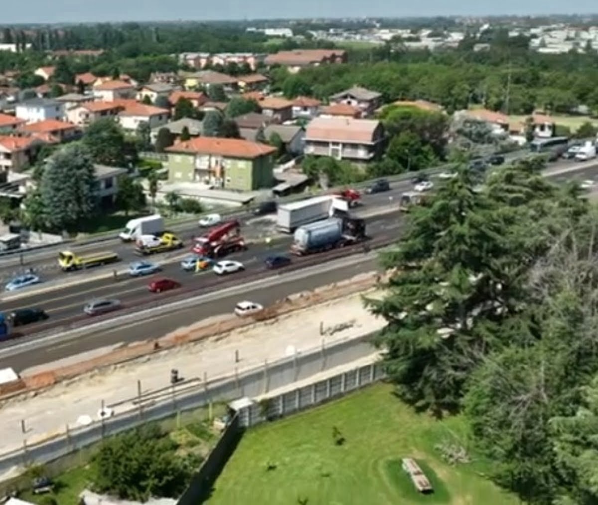 Gravissimo Incidente In Autostrada: Intervento Dei Vigili Del Fuoco ...